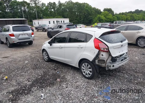 2014 Ford Fiesta S z USA, uszkodzony, nr VIN 3FADP4TJ1EM191222